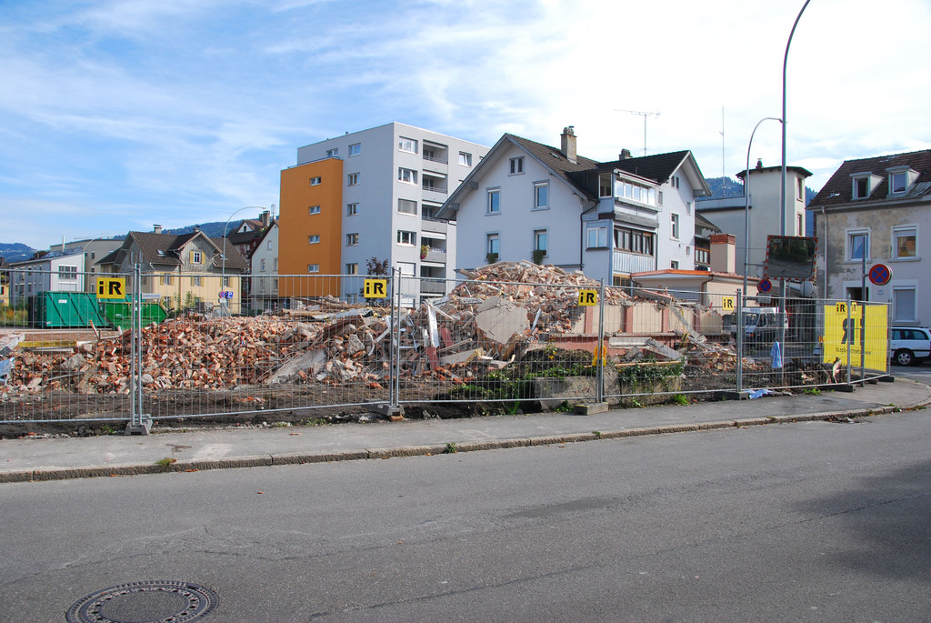 2012_10_14_blumeneggsaal_abriss01.jpg