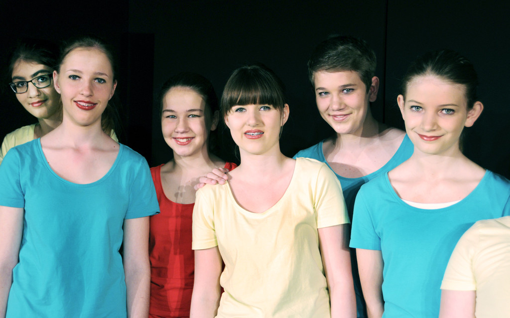 Schultheater 23-04-2015 6.jpg