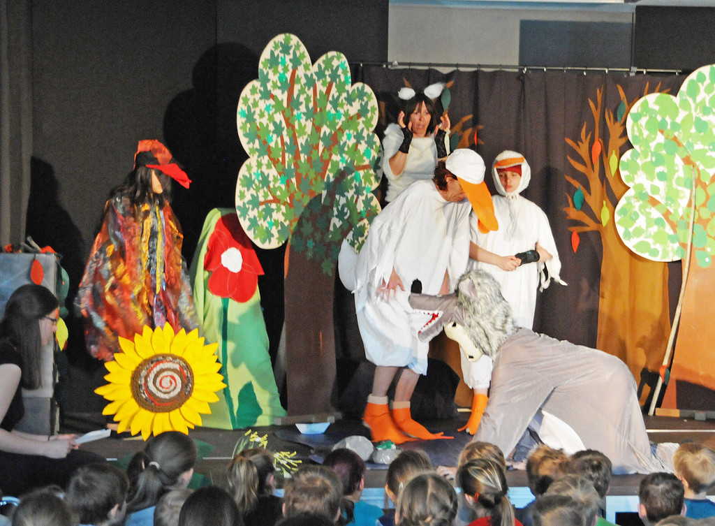 Schultheater_2 23-04-2015 14.jpg