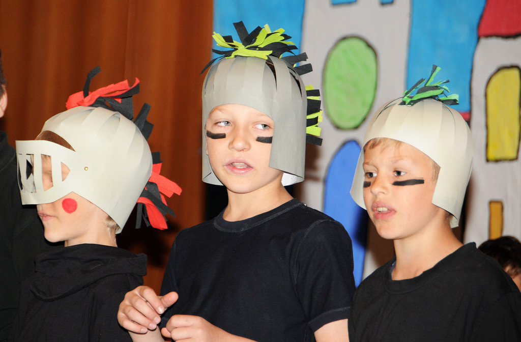 Schultheater 23-04-2015 20.jpg