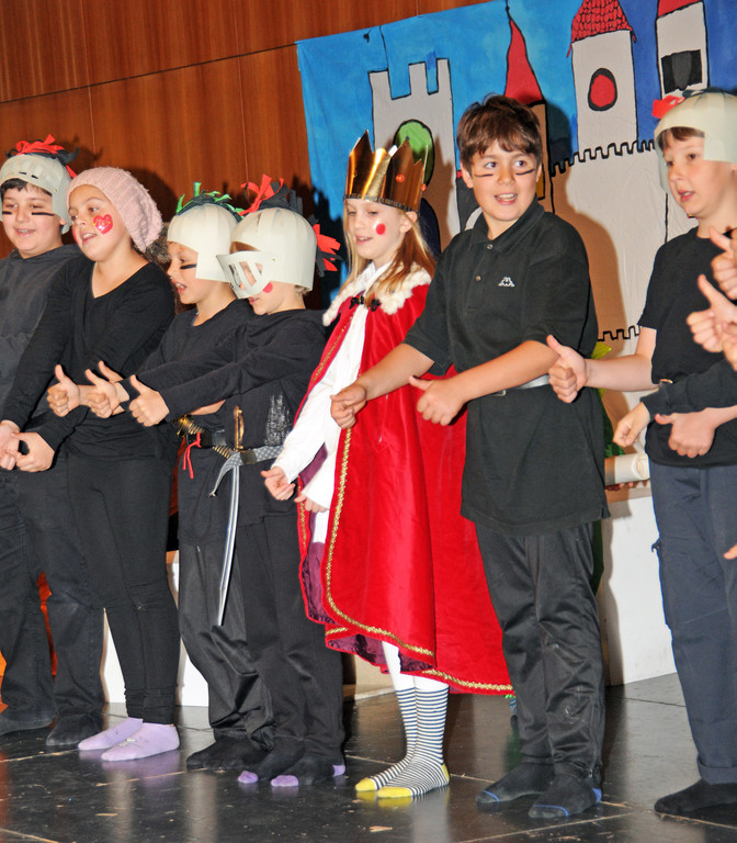 Schultheater 23-04-2015 32.jpg