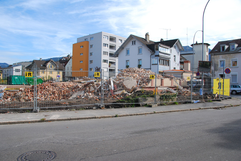 20 2012_10_14_blumeneggsaal_abriss01.jpg