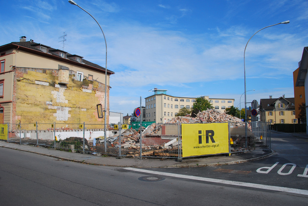 21 2012_10_14_blumeneggsaal_abriss02.jpg