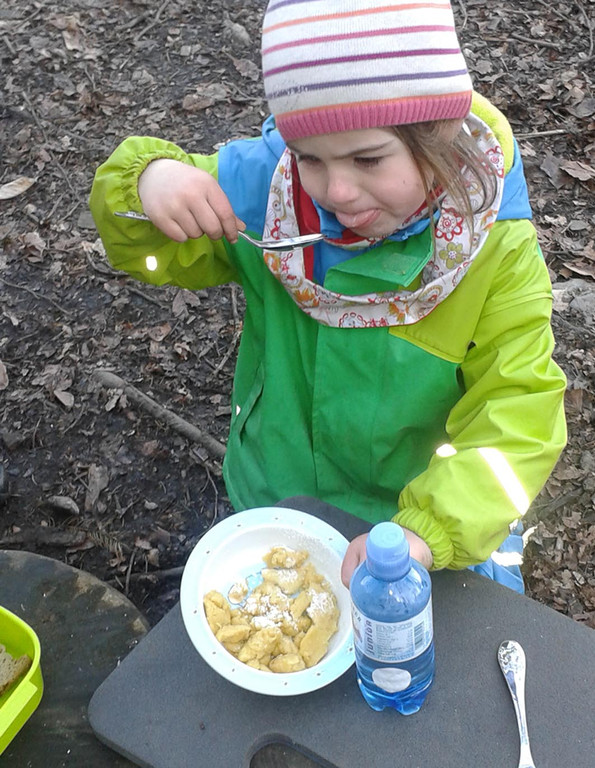 Wald4 essen.jpg
