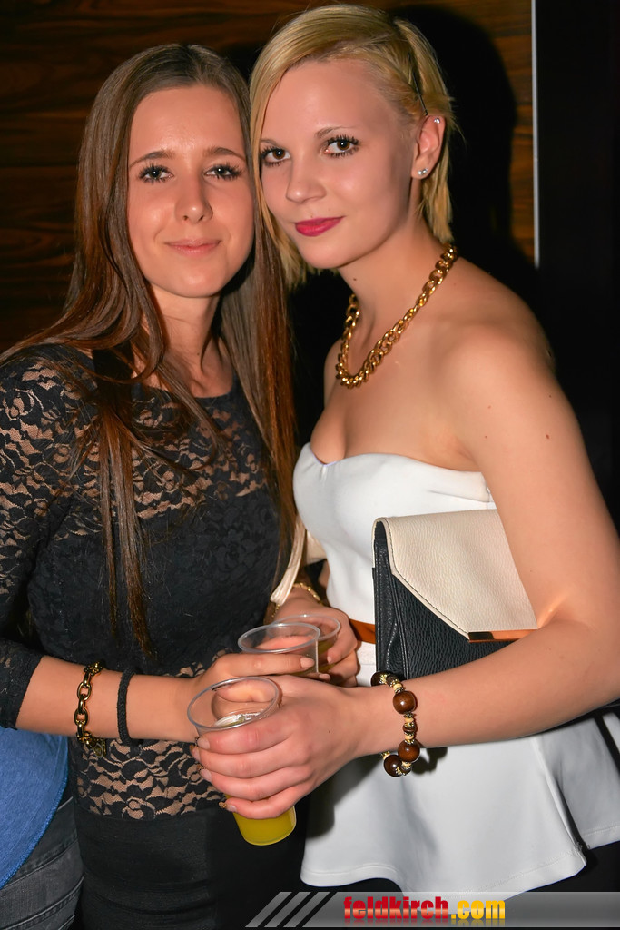 14020998.jpg