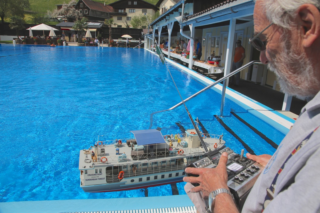 KOE_Schiff Ahoi Felsenau 2.jpg