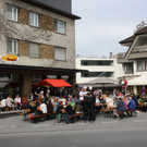 Bilder vom erfolgreichen Frühstücksfest der Bäckerei Mangold im letzten Jahr