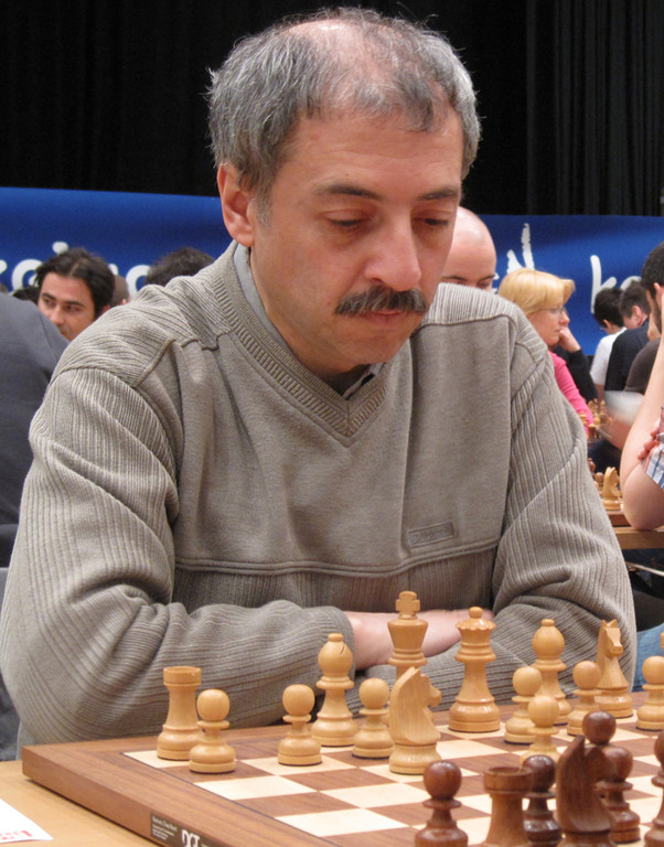 Schach-BL10 Rozentalis.jpg