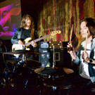 The Makemakes und Voltaj in Bukarest