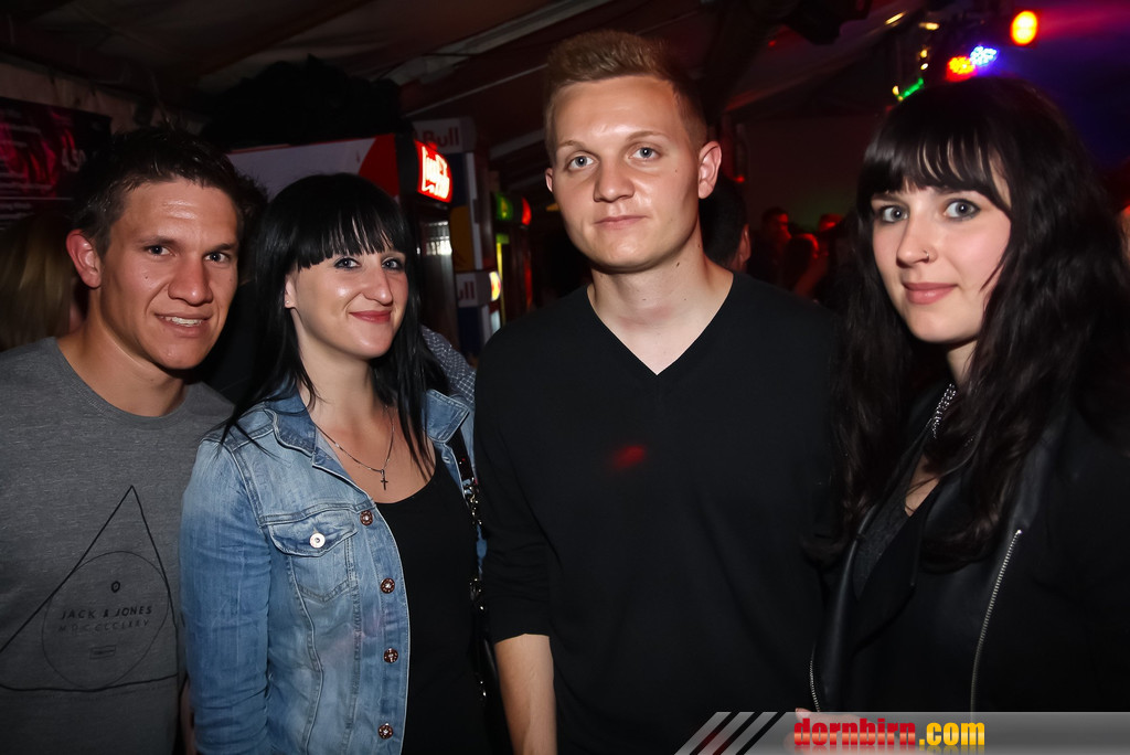 14026656.jpg