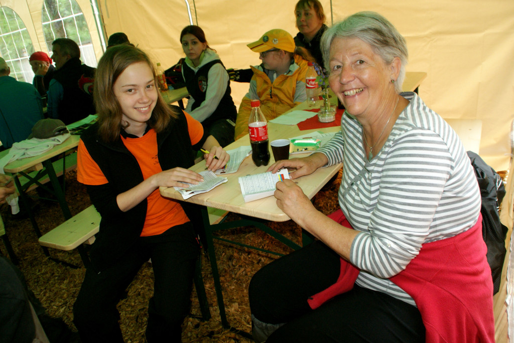 v_li_ Sarah Prossegger _Altach__ Burga M__ser _Lustenau_.JPG