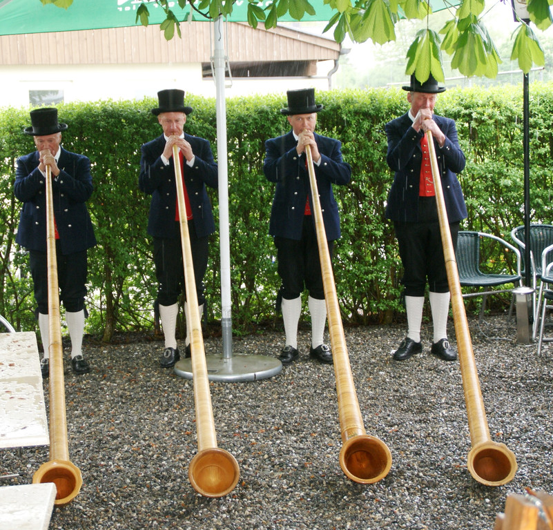 R__tikon Alphornbl__ser.JPG