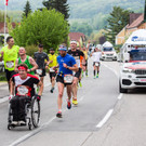 Das Catcher Car __berholt die L___ufer -__ Philipp GreindlRed Bull Content Pool.jpg