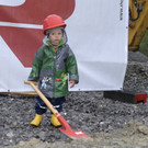 Spatenstich Goldivor - Serie 1/2