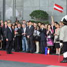 Faymann in Shanghai begrüßt