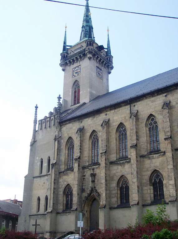 Policka11 _Kirche_.jpg