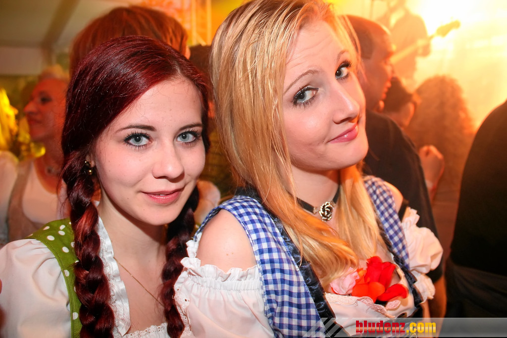 14032475.jpg