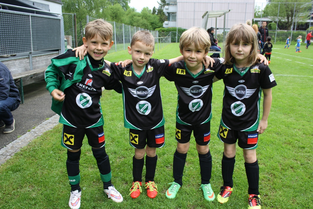 Fu__ball Nachwuchs U 7 Turnier 09-05-2015 _11_.JPG