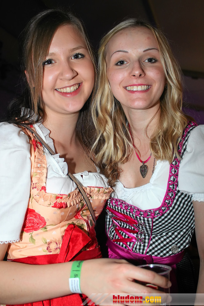 14034984.jpg