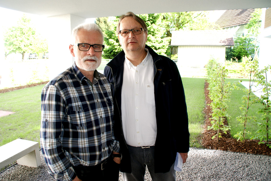 v_li_ Alfred Melbinger _Bauleiter_ und Helmut Haberl _Baumeister_.JPG