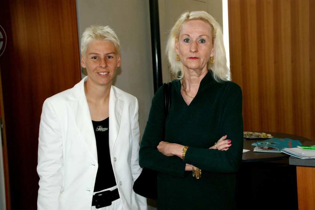 v_li_ Patricia und Gabriele Tschallener.JPG