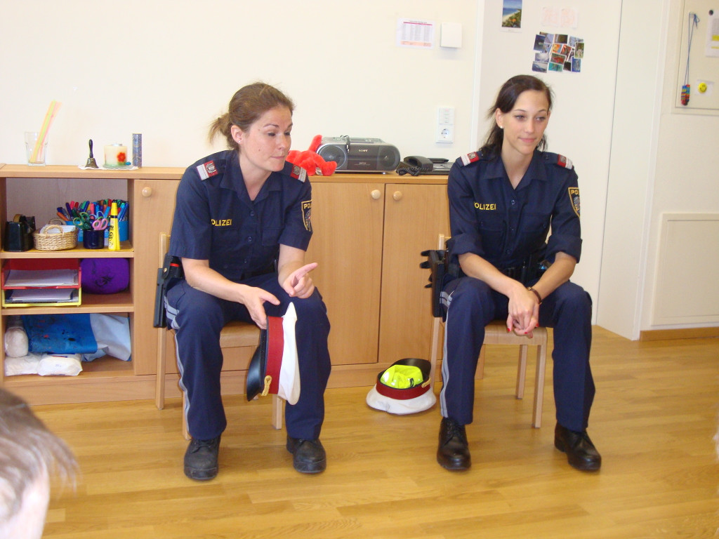 Die Polizei zu Besuch - 11_5 _2_ - Kopie.JPG
