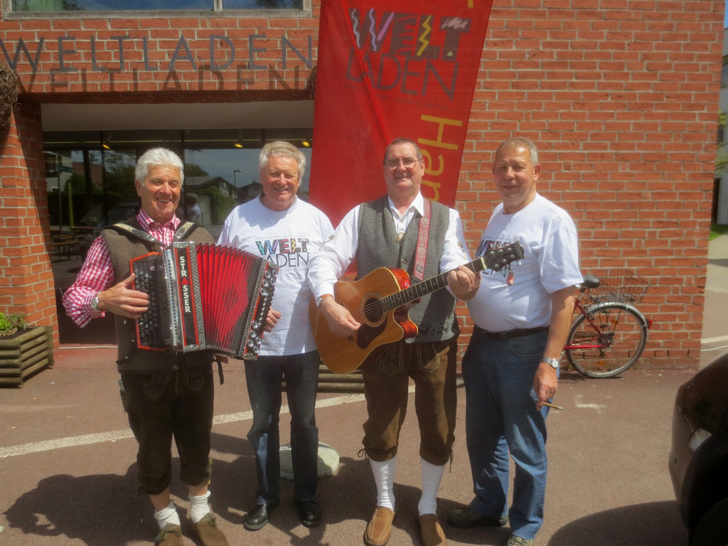 Weltladen FR__HLINGSFEST 2015 Termin _3_.JPG