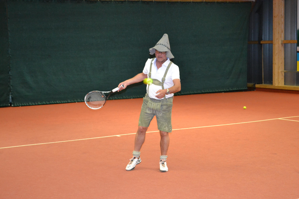 Spieler_in_Tracht.JPG
