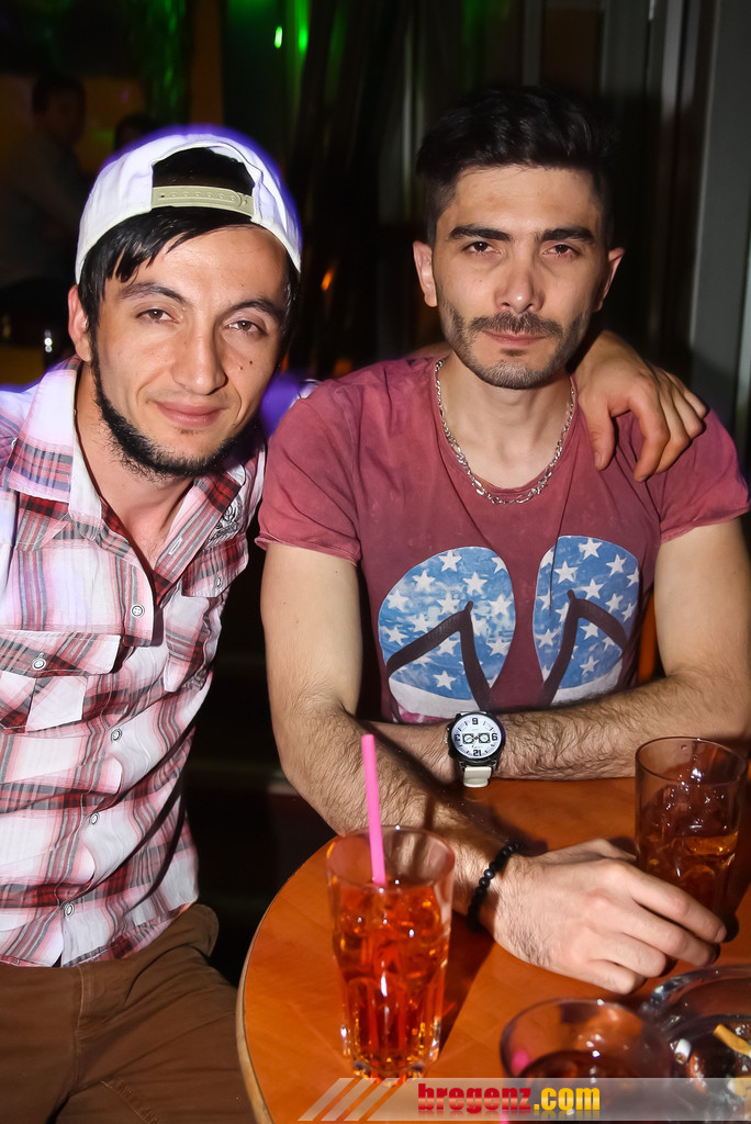 14040034.jpg