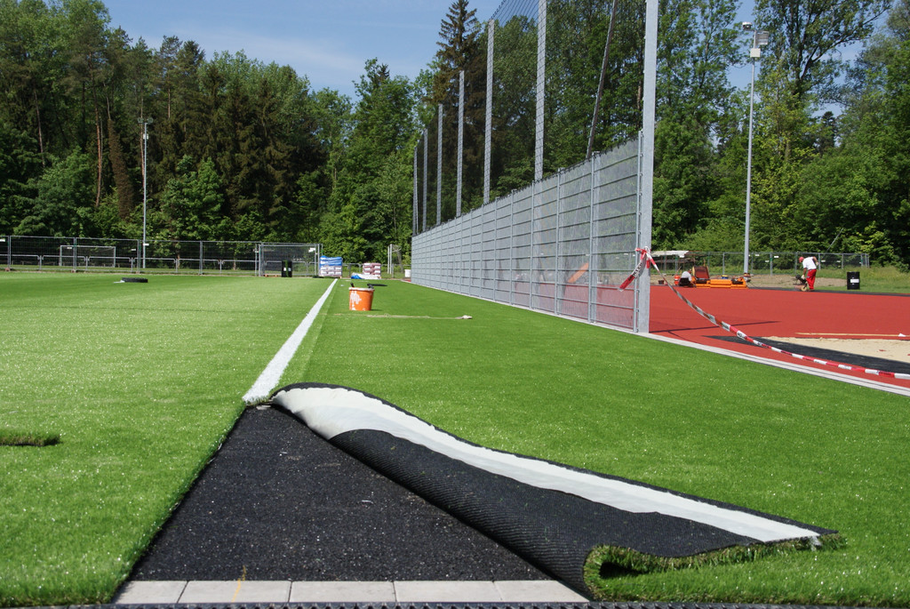 Bauarbeiten_am_Sportplatz_Sandriesel_2015-05-18_DSC06753_ausgew__hlt.JPG