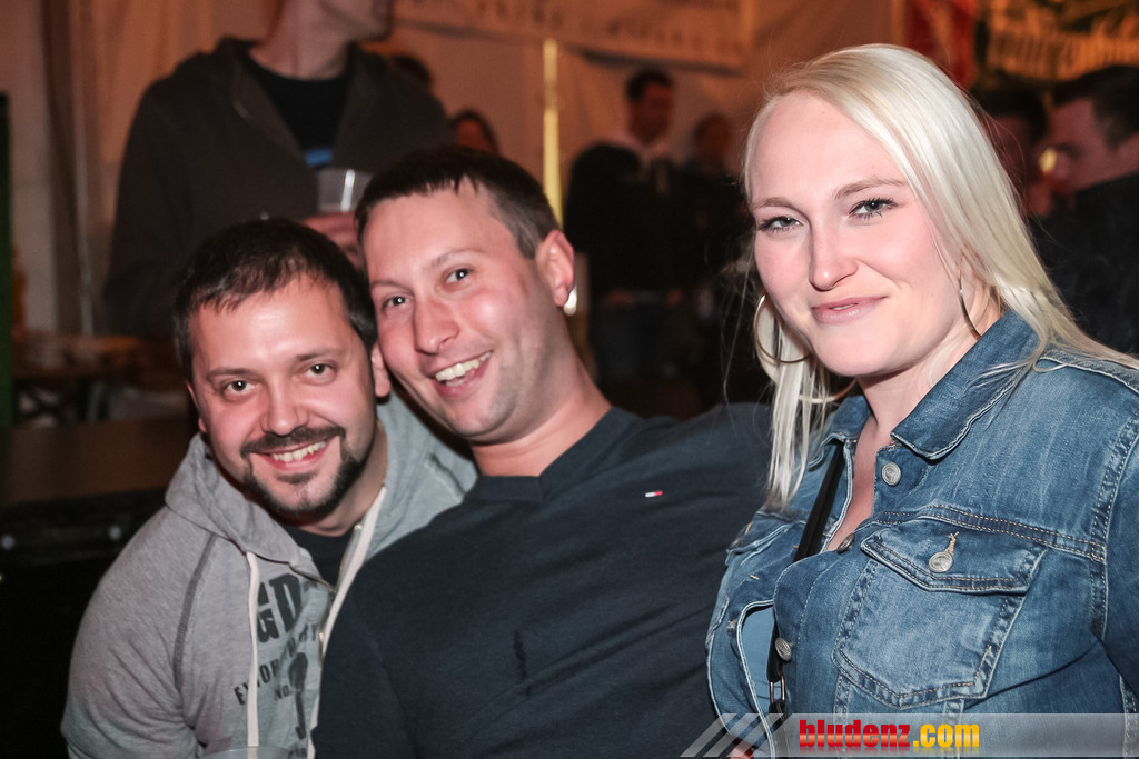 14044156.jpg