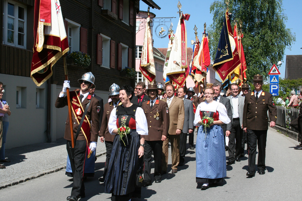 Feuerwehr Festumzu_jpg-1274612815