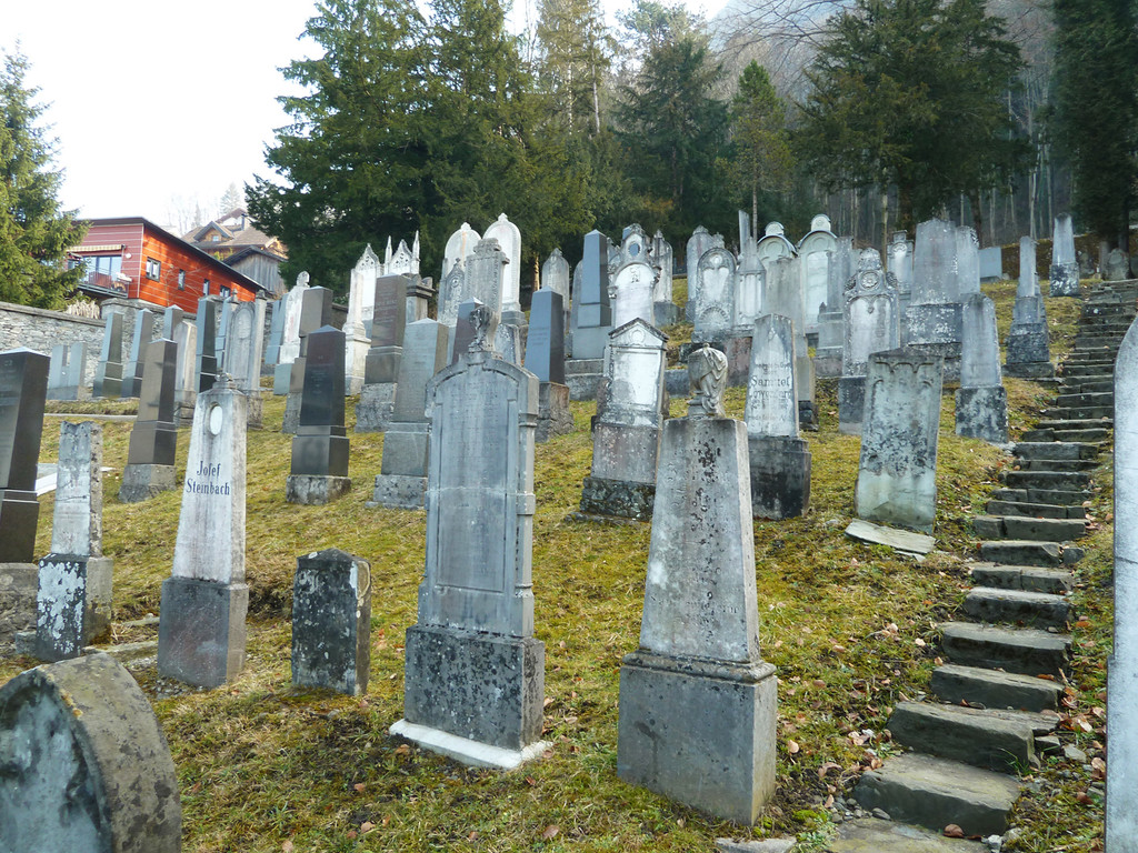 Emsiana8a Friedhof.jpg