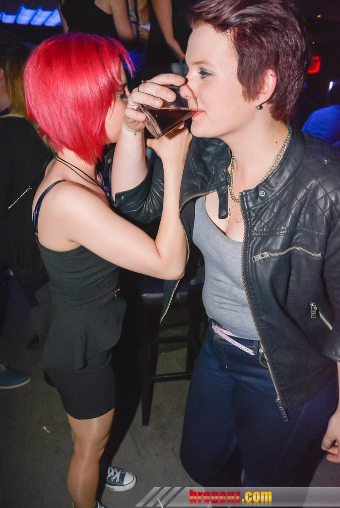 14048171.jpg