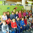 Volksschüler in der Bücherei Sulz-Röthis