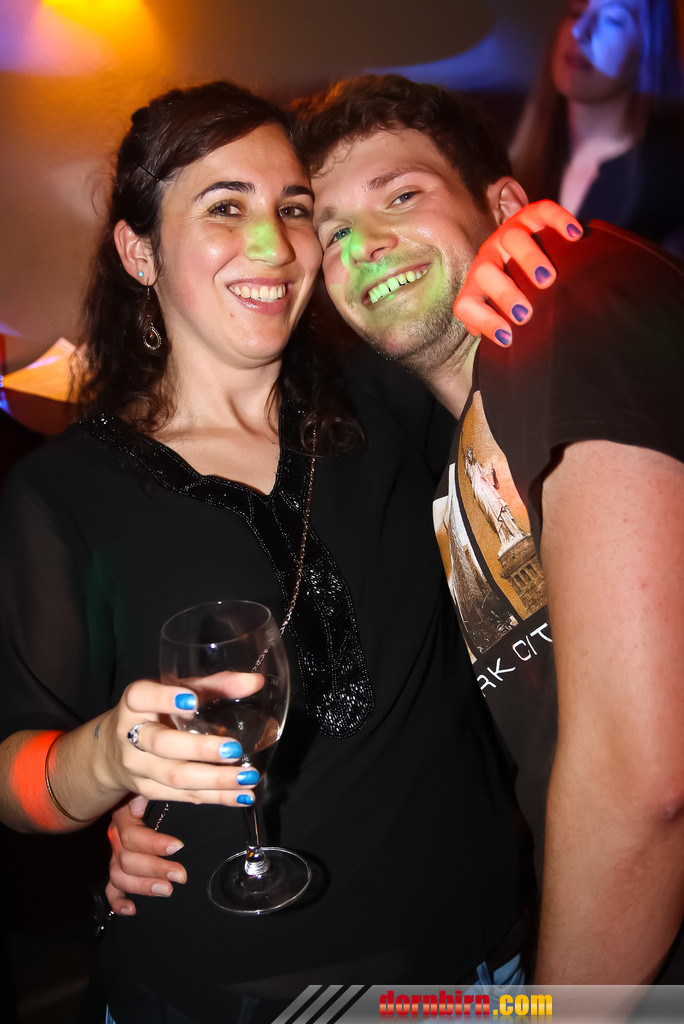 14049747.jpg