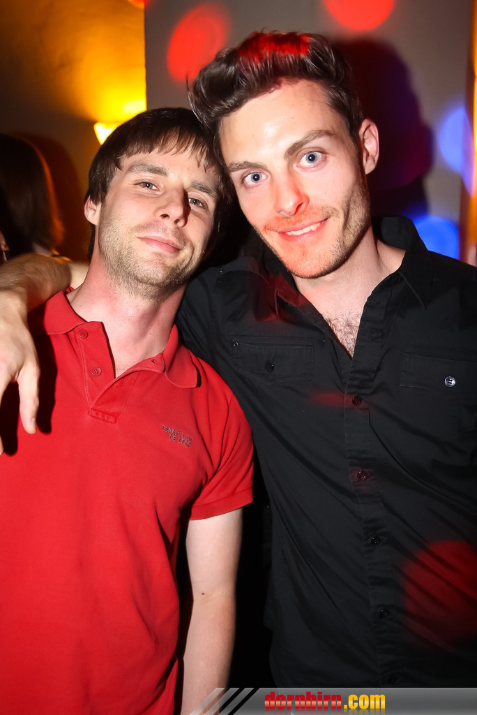 14049746.jpg