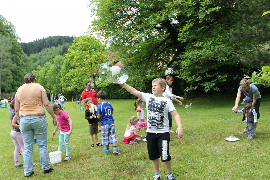 Weltspieltag im Park der Villa Falkenhorst 058.JPG