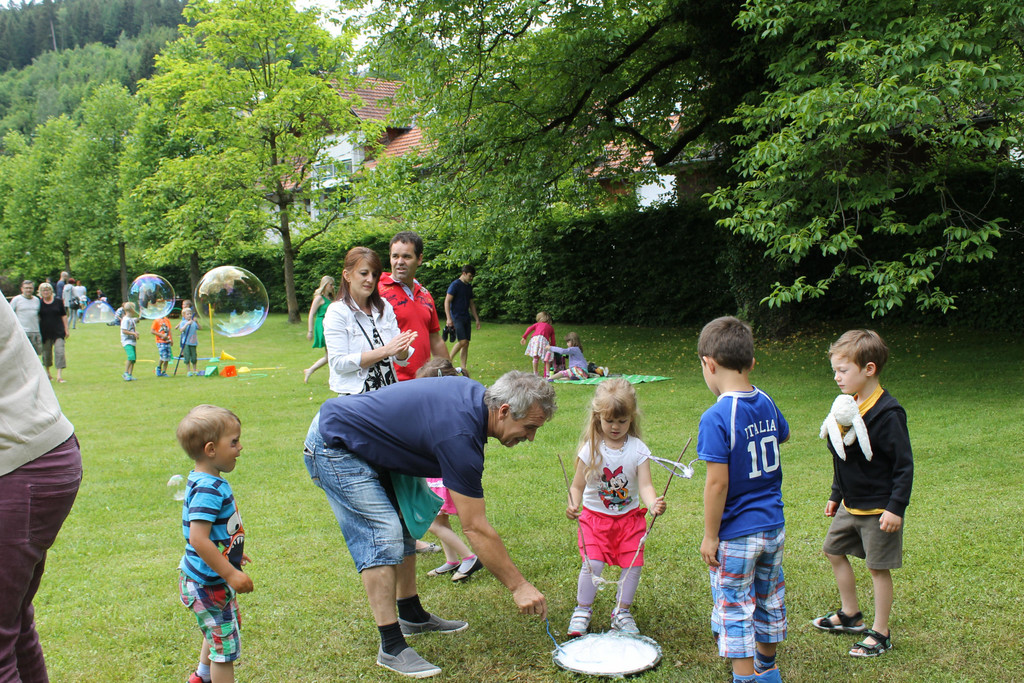 Weltspieltag im Park der Villa Falkenhorst 060.JPG