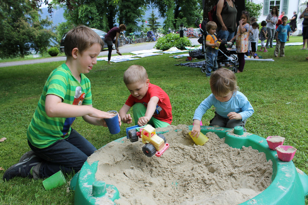 Weltspieltag im Park der Villa Falkenhorst 056.JPG