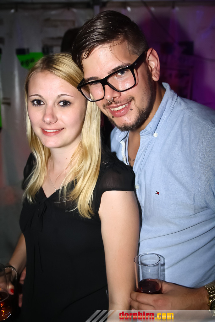 14053548.jpg