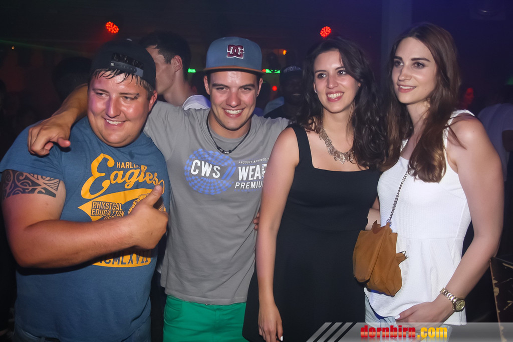 14053545.jpg