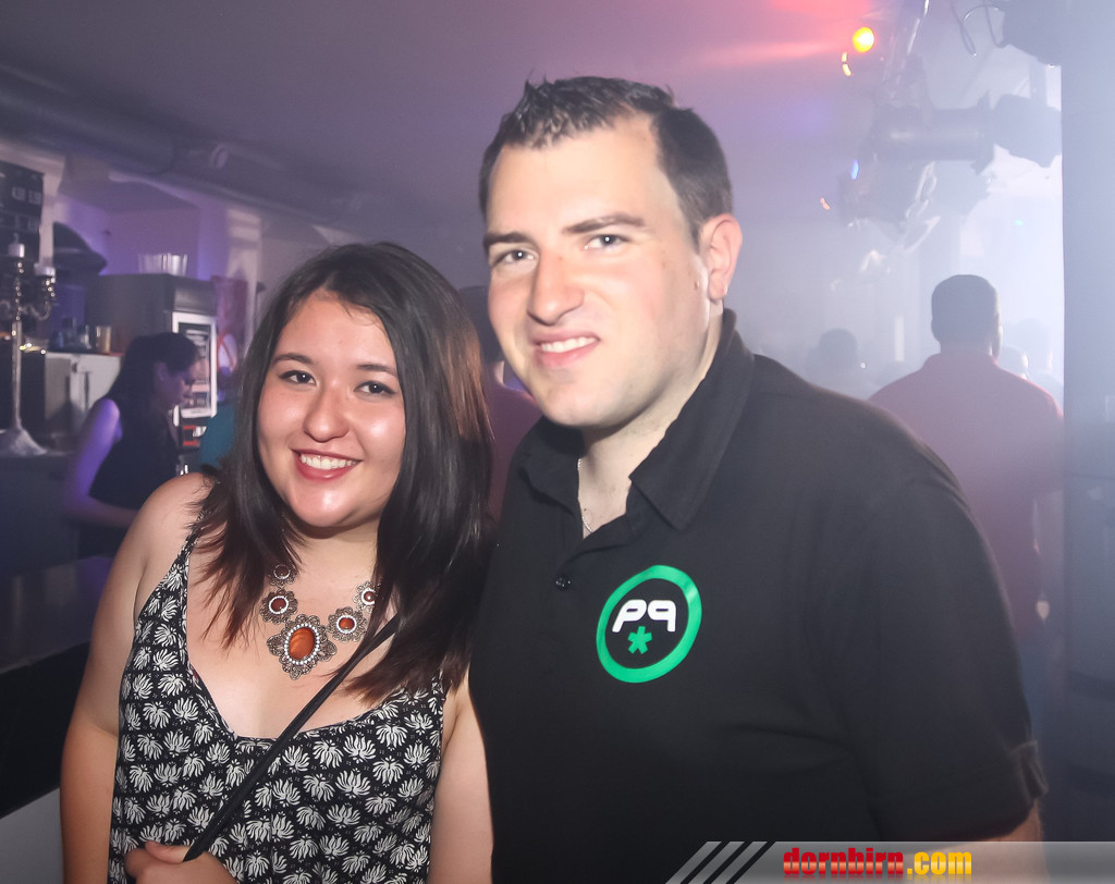 14053543.jpg