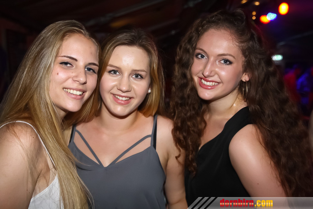 14053528.jpg