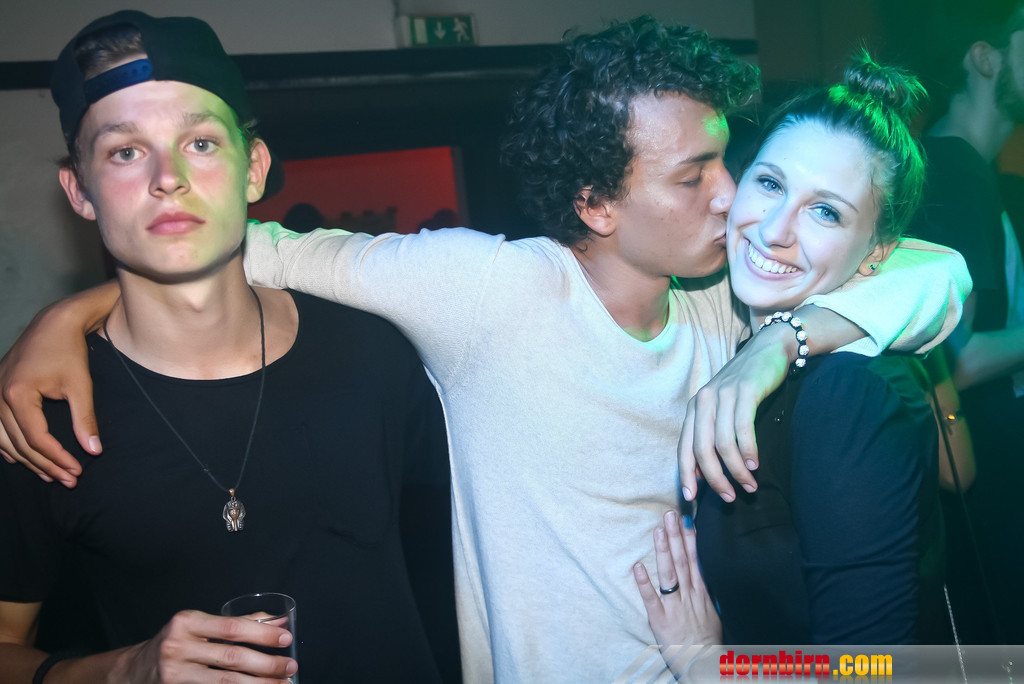 14053521.jpg