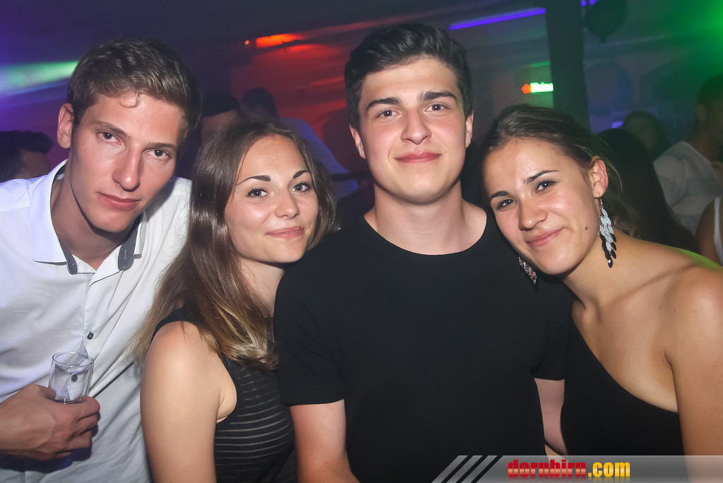 14053511.jpg