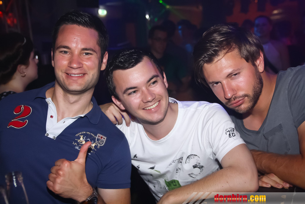 14053495.jpg
