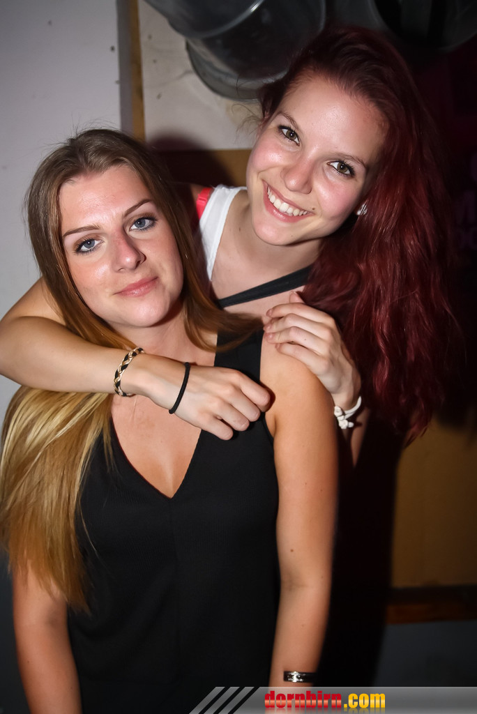 14053491.jpg