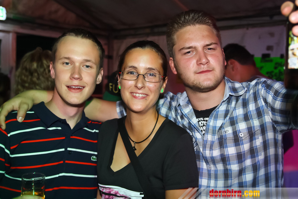 14053483.jpg