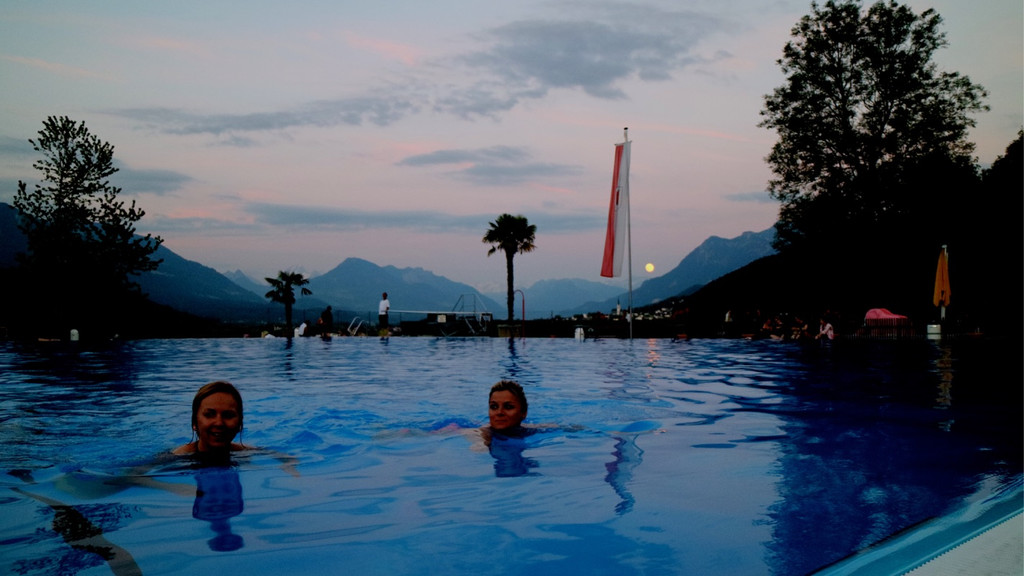 KOE_Felsenau Vollmondschwimmen Juni 2015 14.jpg